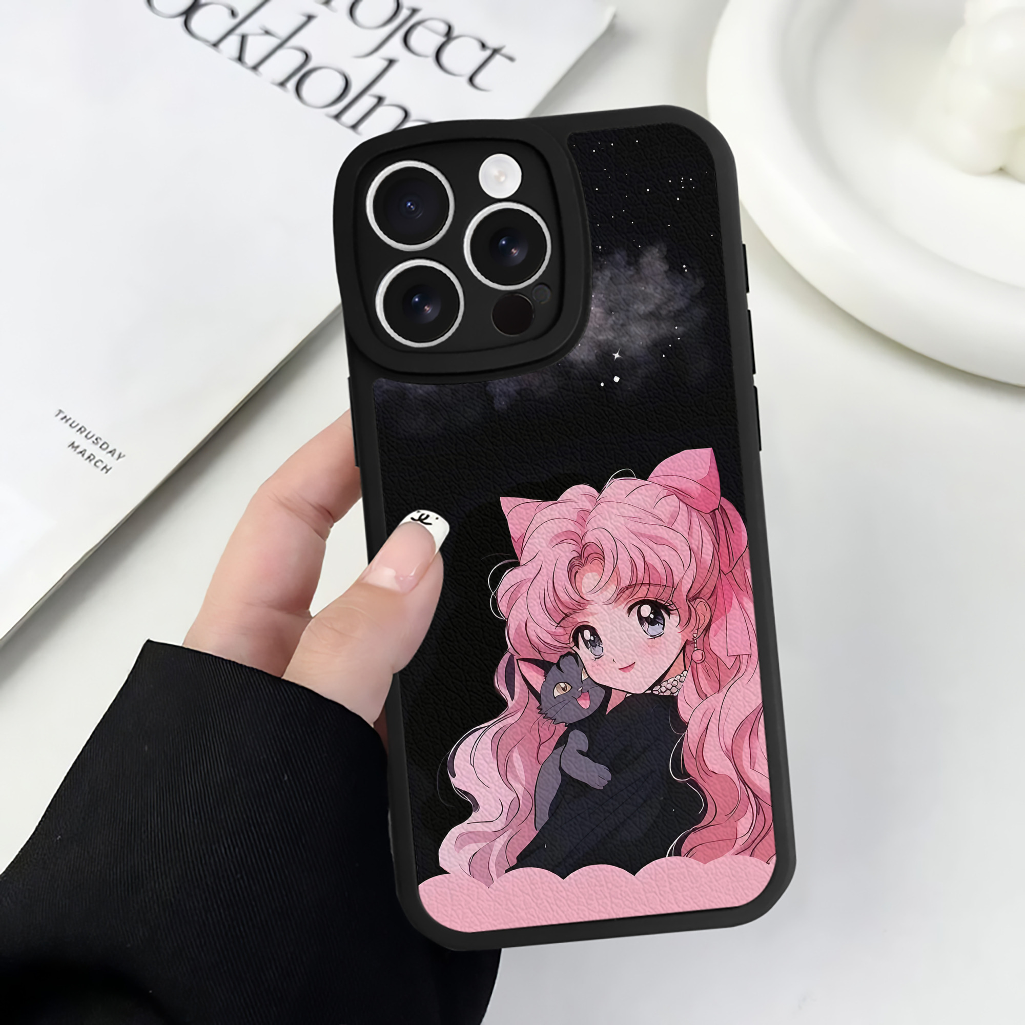 （画像用） 美少女戦士セーラームーン Sailor Moon 【iPhone 16シリーズ対応】シリコンスマホケース（レザー調） 材質：シリコン